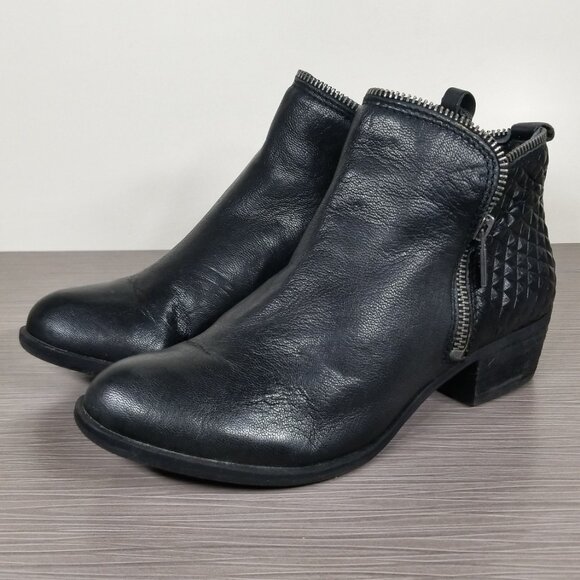 Lucky Brand Bartalino Bootie, Black Leather, Womens Size 8 M / 38 - Picture 3 of 11